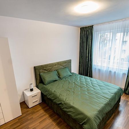 Apartament 3 Camere Royal Brasov Luaran gambar