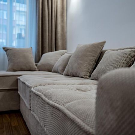 Apartament 3 Camere Royal Brasov Luaran gambar