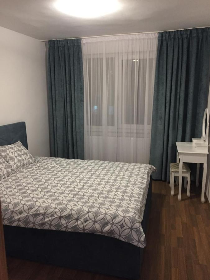 Apartament 3 Camere Royal Brasov Luaran gambar