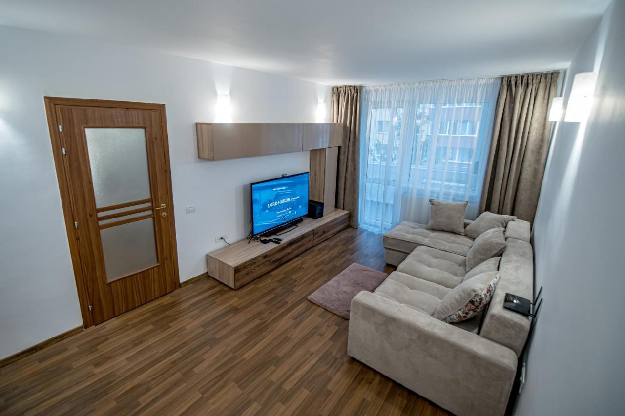 Apartament 3 Camere Royal Brasov Luaran gambar