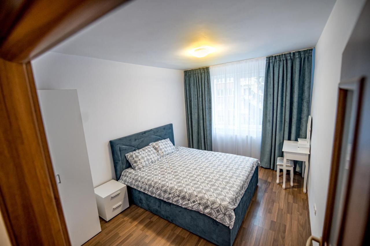 Apartament 3 Camere Royal Brasov Luaran gambar